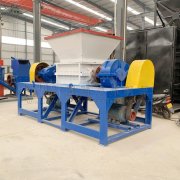 雙軸撕碎機的養護